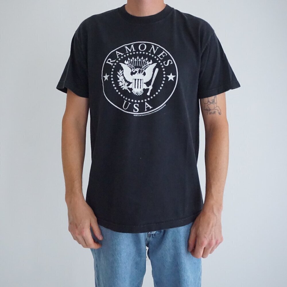 Vintage 2004 Alstyle Ramones Band Tee Black White Punk Rock USA Large